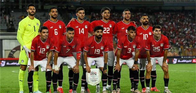 الكشف عن تفاصيل تشكيلة منتخب مصر الودية أمام أوزبكستان: مفاجآت حسام حسن واستعدادات الكان