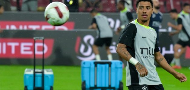 فك اللغز: سر زيارة خوان بيزيرا المفاجئة لنادي الزمالك يتكشف!