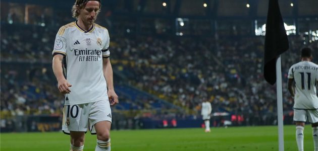 لحظة الحقيقة: تصريحات لوكا مودريتش الصادمة عن الرحيل من توتنهام والانتقال لريال مدريد وحلم الاعتزال